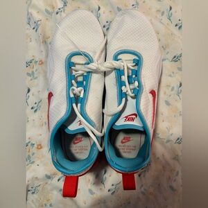 Nike Size 11 Men’s Sneaker